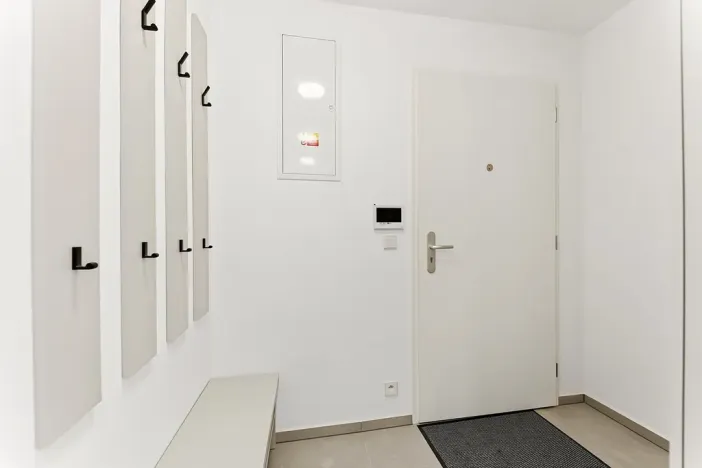 Pronájem bytu 1+kk, Praha - Břevnov, Pod Drinopolem, 41 m2