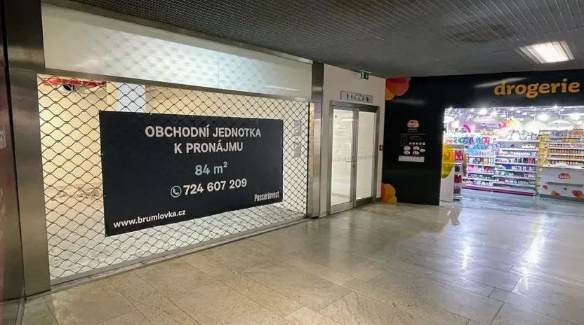 Pronájem obchodního prostoru, Praha - Michle, Želetavská, 84 m2