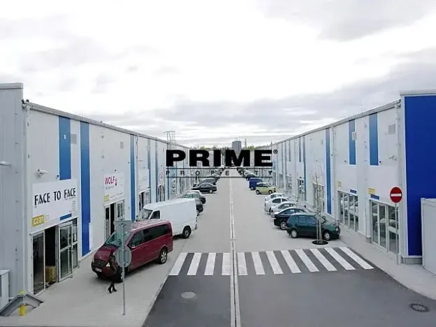 Pronájem lesa, 205 m², Tiskařská, Praha, Malešice