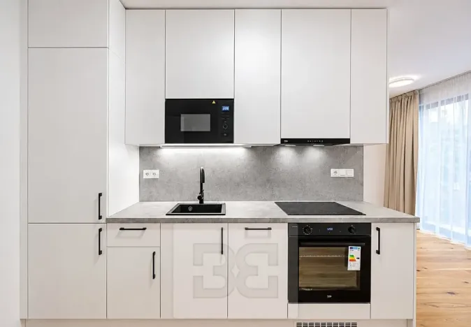 Prodej bytu 1+kk, Praha - Košíře, Starokošířská, 38 m2