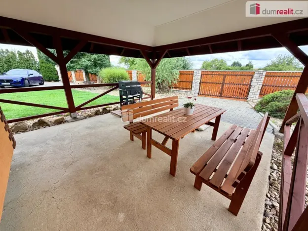 Prodej rodinného domu, Žeranovice, 200 m2