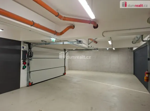 Pronájem bytu 2+kk, Praha - Suchdol, Stehlíkova, 50 m2