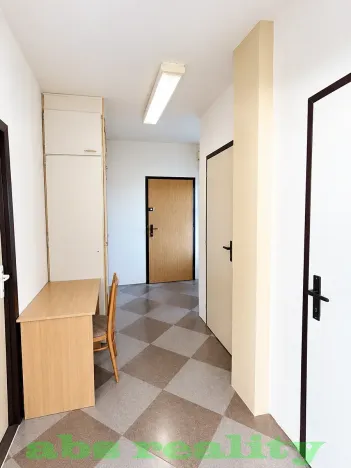 Prodej bytu 3+1, Liberec, Nezvalova, 70 m2