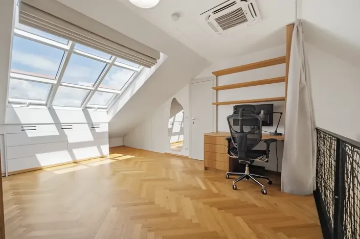 Pronájem bytu 3+kk, Praha - Bubeneč, Na výšinách, 113 m2