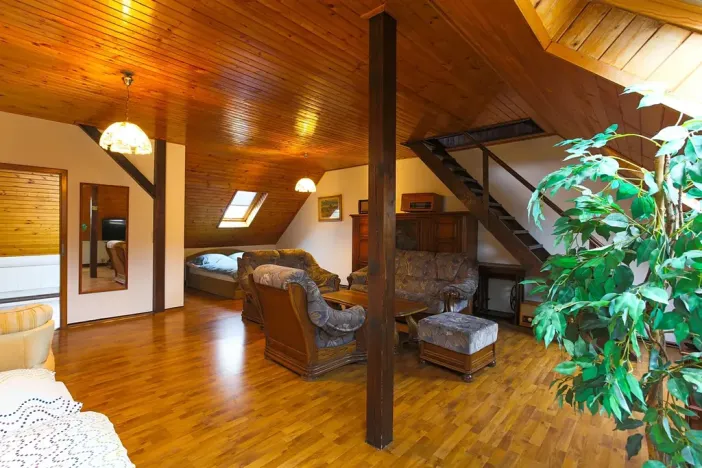 Prodej restaurace, Kladno, Štefánikova, 592 m2