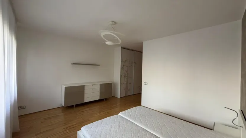 Pronájem bytu 3+kk, Praha - Karlín, Rohanské nábřeží, 133 m2