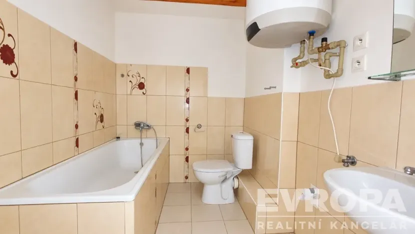 Pronájem bytu 1+kk, Horní Maršov - Temný Důl, Temný Důl, 28 m2