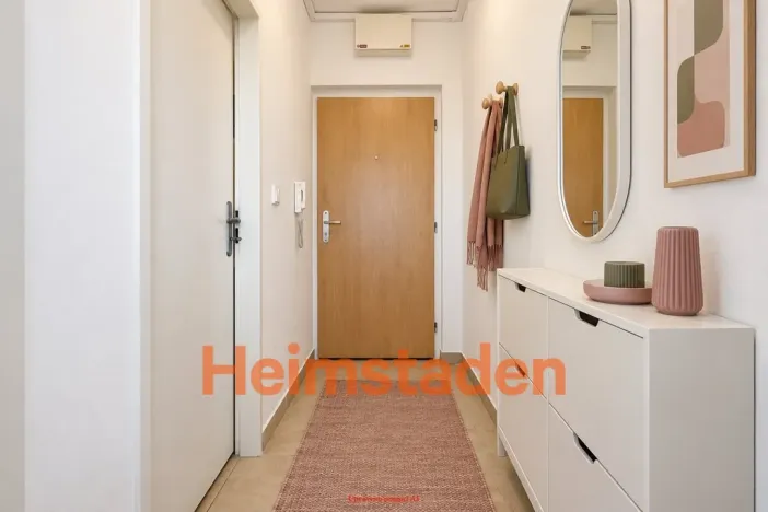 Pronájem bytu 1+kk, Karviná - Hranice, Slovenská, 35 m2