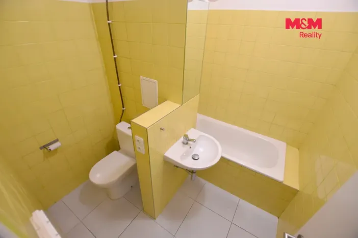 Pronájem bytu 2+1, Hradec Králové, Velké náměstí, 45 m2