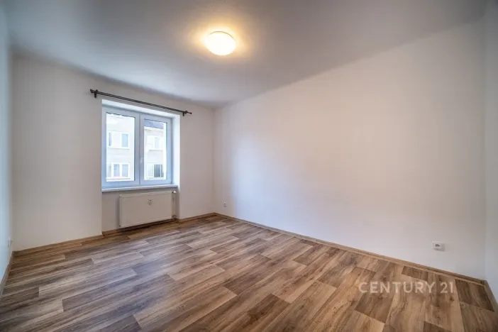 Pronájem bytu 2+1, České Budějovice - České Budějovice 6, Polní, 61 m2