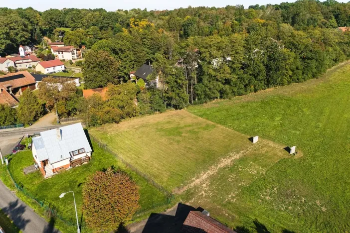 Prodej pozemku, Benešov - Úročnice, 950 m2