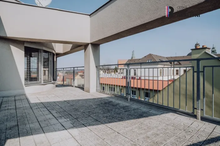 Pronájem bytu 5+1, Kroměříž, náměstí Míru, 178 m2