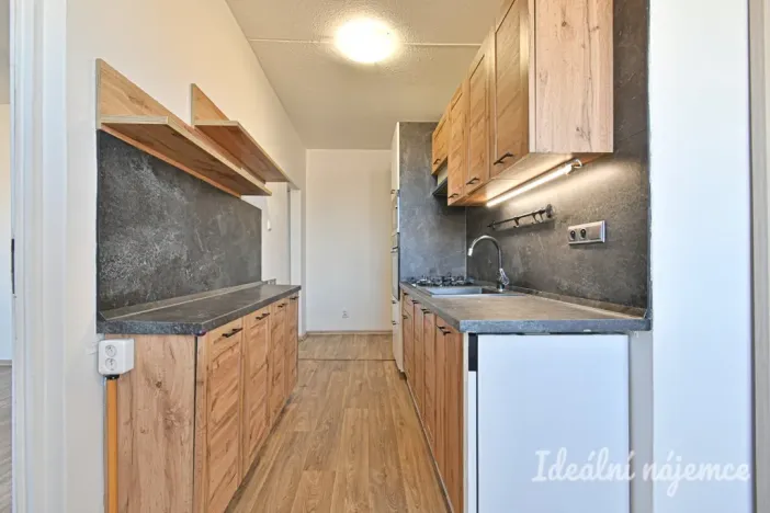 Pronájem bytu 2+1, Šlapanice, Brněnská, 61 m2