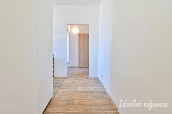 Pronájem bytu 2+1, Šlapanice, Brněnská, 61 m2