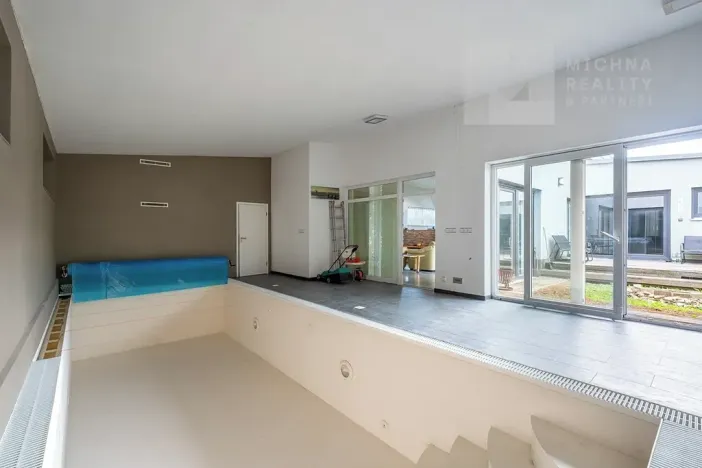 Prodej rodinného domu, Žernovník, 221 m2