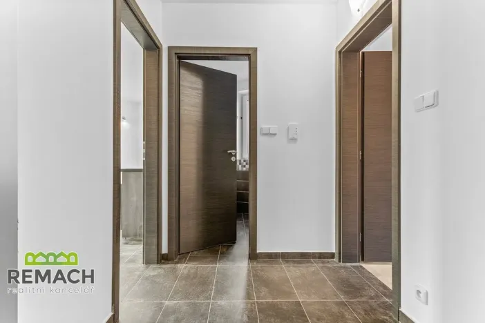 Pronájem bytu 2+kk, Náchod, V Náměrkách, 42 m2
