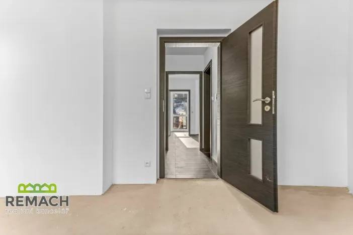 Pronájem bytu 2+kk, Náchod, V Náměrkách, 42 m2