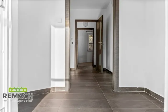 Pronájem bytu 2+kk, Náchod, V Náměrkách, 42 m2