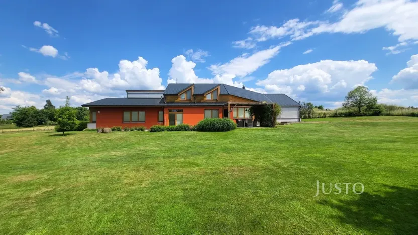 Prodej rodinného domu, Čížová - Topělec, 346 m2