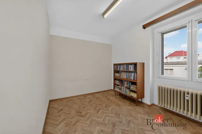 Prodej bytu 3+1, Plzeň - Jižní Předměstí, Arbesova, 71 m2