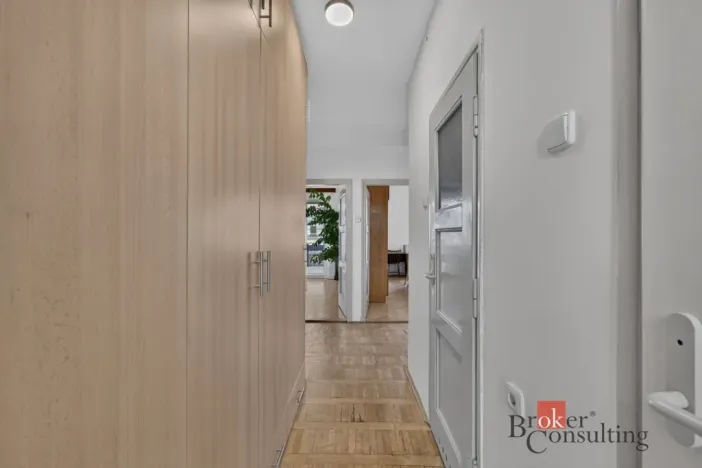 Prodej bytu 3+1, Plzeň - Jižní Předměstí, Arbesova, 71 m2