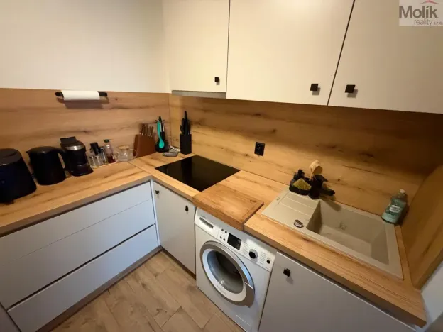 Prodej bytu 2+kk, Most, Česká, 33 m2