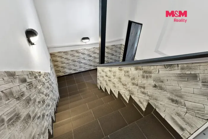 Prodej obchodního prostoru, Železný Brod - Těpeře, 100 m2