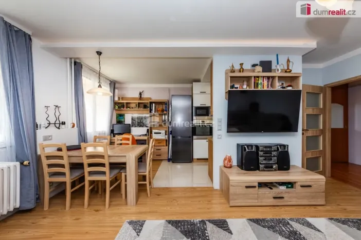 Prodej bytu 3+kk, Praha - Horní Počernice, Lhotská, 80 m2