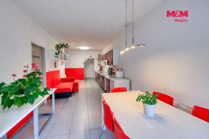 Prodej rodinného domu, Knovíz, 143 m2