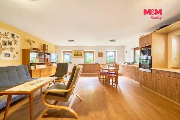 Prodej rodinného domu, Náchod - Lipí, 260 m2