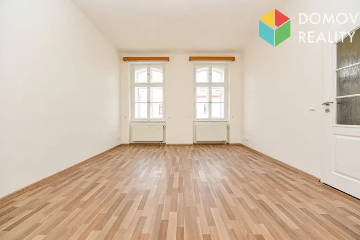 Pronájem bytu 1+1, Králův Dvůr, Bezručova, 39 m2
