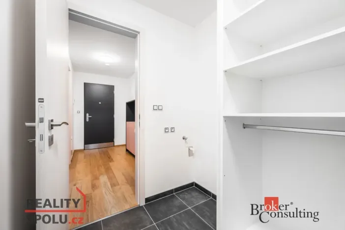 Pronájem bytu 1+kk, Brno - Jehnice, Kleštínek, 56 m2
