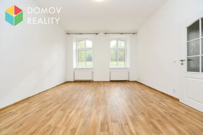 Pronájem bytu 1+1, Králův Dvůr, Bezručova, 40 m2