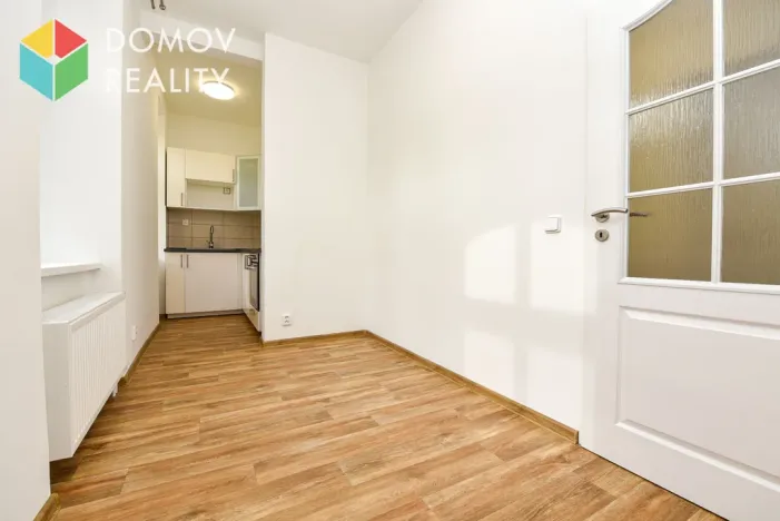 Pronájem bytu 1+1, Králův Dvůr, Bezručova, 40 m2