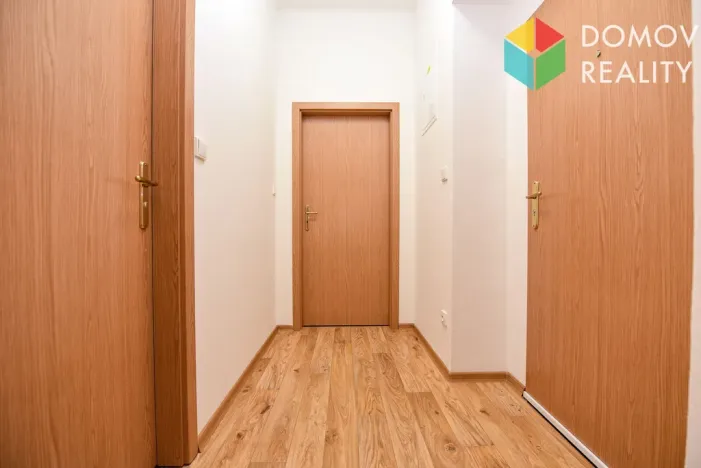 Pronájem bytu 1+1, Králův Dvůr, Bezručova, 39 m2