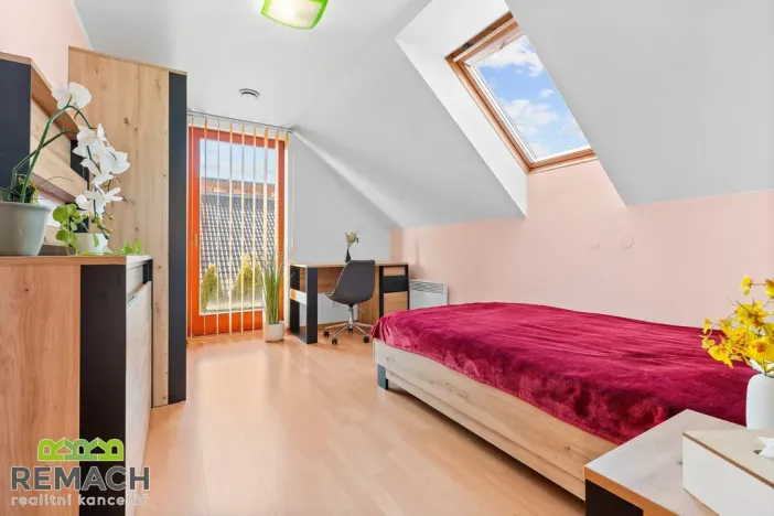 Prodej rodinného domu, Ořechov, 190 m2