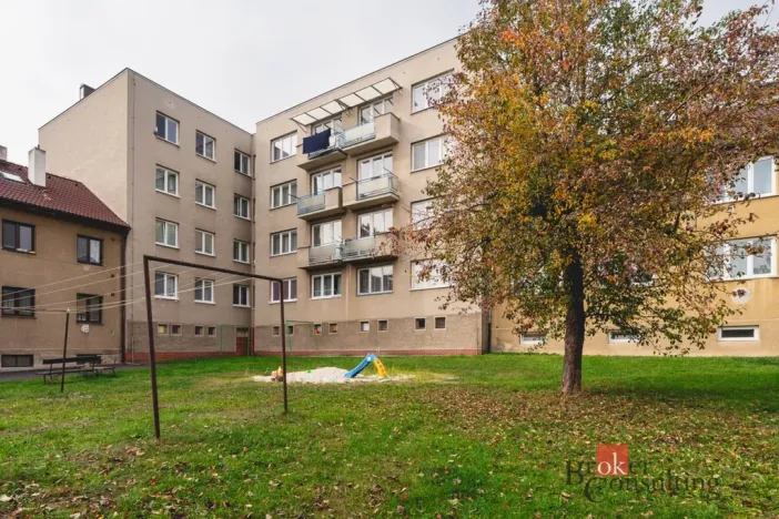Prodej bytu 3+1, Přeštice, Smetanova, 64 m2