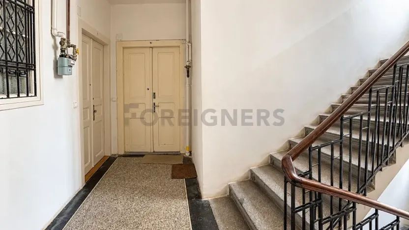 Pronájem bytu 2+kk, Praha - Libeň, náměstí Dr. Václava Holého, 62 m2
