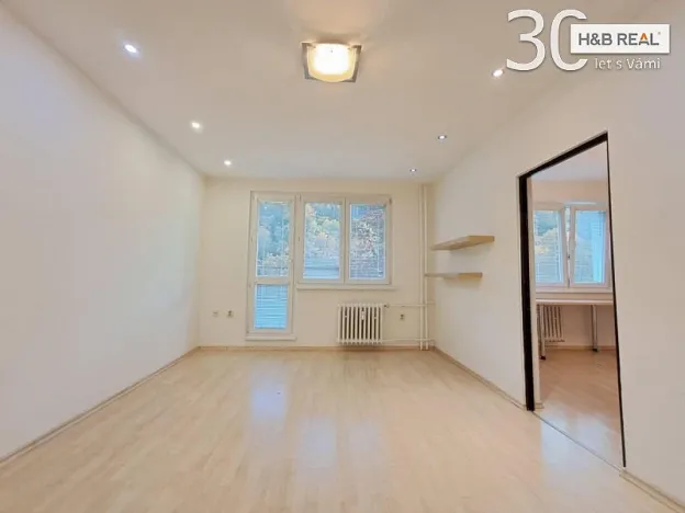 Pronájem bytu 2+1, Vsetín, Jasenická, 52 m2