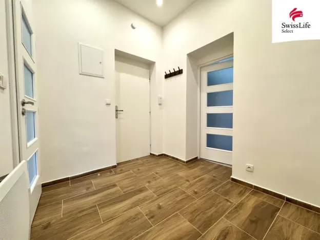 Pronájem bytu 1+1, Chomutov, Klostermannova, 41 m2