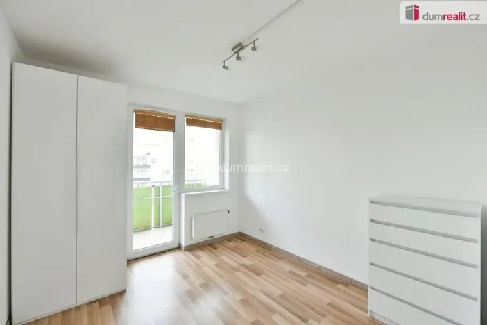 Pronájem bytu 3+kk, Praha - Uhříněves, Václava Trojana, 68 m2