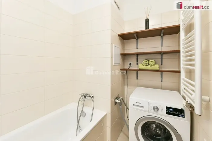 Pronájem bytu 3+kk, Praha - Uhříněves, Václava Trojana, 68 m2