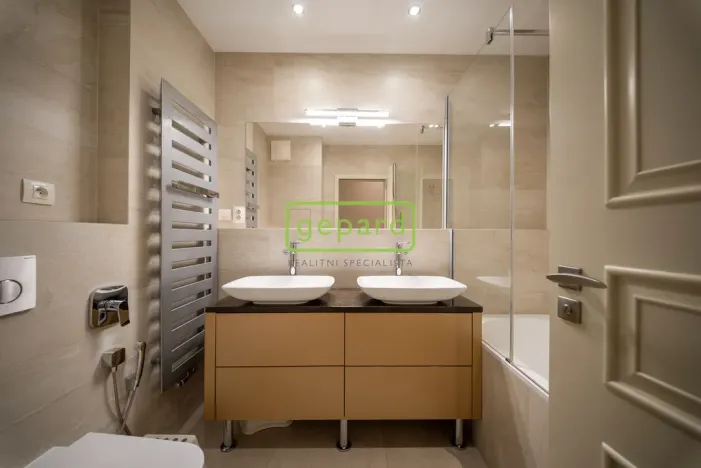 Prodej bytu 4+kk, Praha, Učňovská, 99 m2