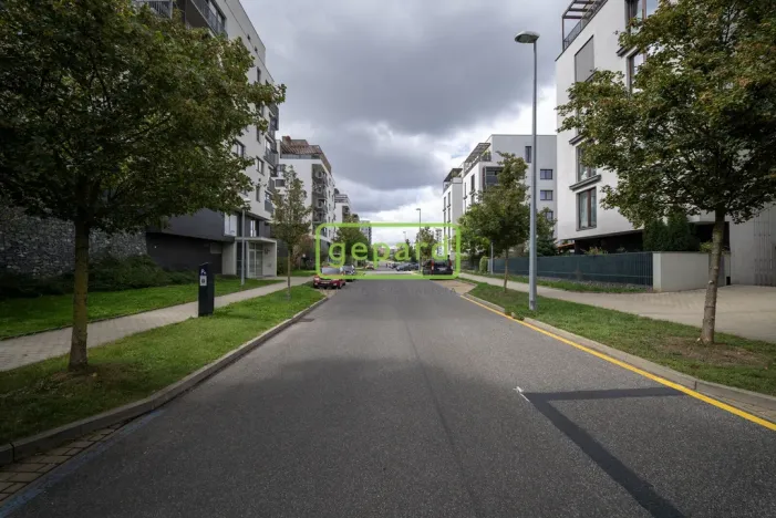Prodej bytu 4+kk, Praha, Učňovská, 99 m2