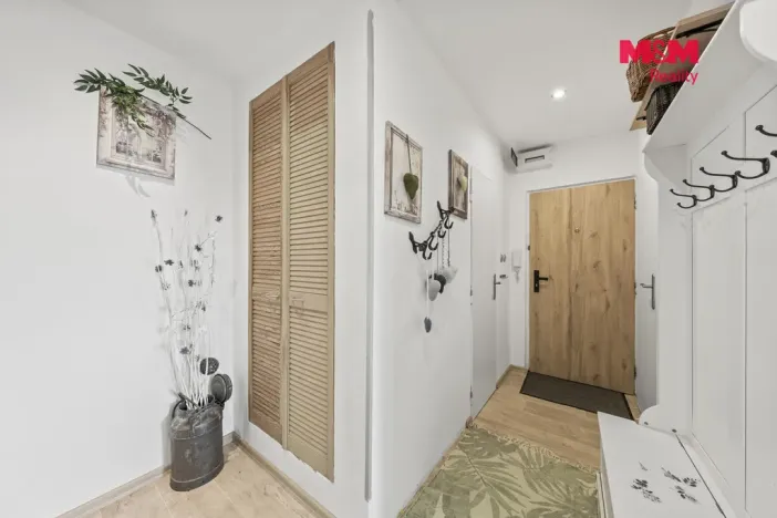 Prodej bytu 3+1, Česká Lípa, Svárovská, 65 m2