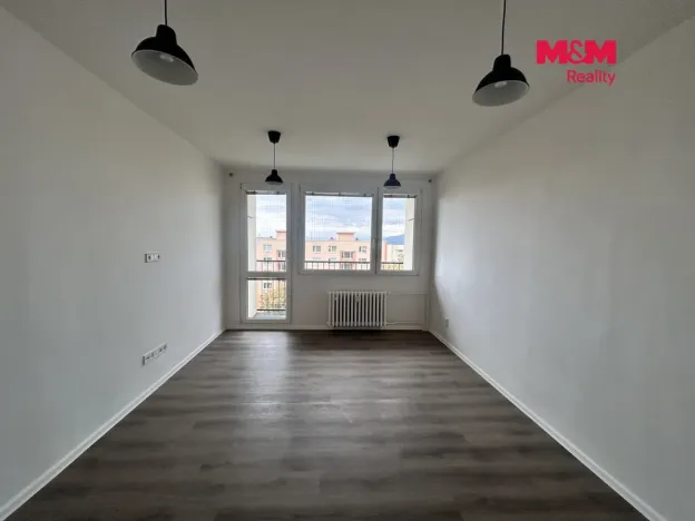 Pronájem bytu 2+1, Ústí nad Labem - Severní Terasa, Maková, 44 m2