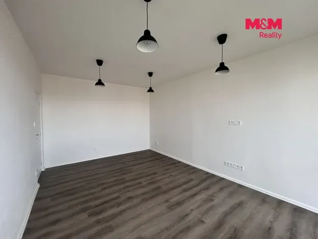 Pronájem bytu 2+1, Ústí nad Labem - Severní Terasa, Maková, 44 m2