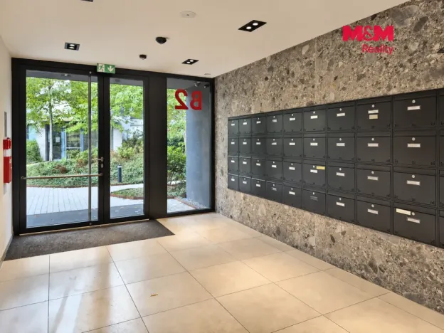 Pronájem bytu 1+kk, Praha - Strašnice, Ramonova, 27 m2