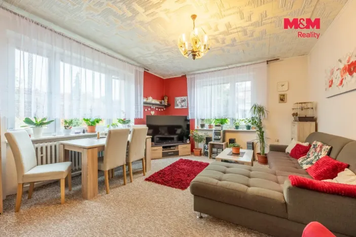 Prodej bytu 3+1, Slaný, Navrátilova, 69 m2