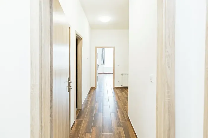 Pronájem bytu 2+1, Praha, Pod hliništěm, 59 m2